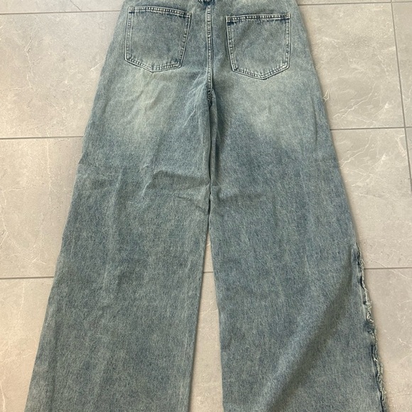 NWT American Bazi Wide-Leg Denim Jeans – Blue Wash - Large - Picture 2 of 9